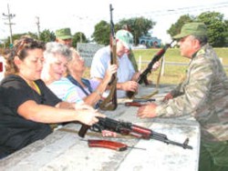 En Cienfuegos Cuba el movimiento obrero intensifica tareas de fortalecimiento de la defensa